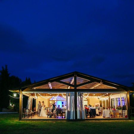 مبيت وإفطار فينشي Agriturismo Terre Di Leonardo المظهر الخارجي الصورة